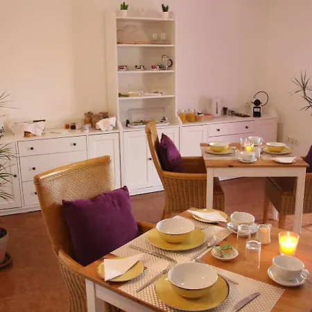 Casa Palmas Bed & Breakfast Óbidos